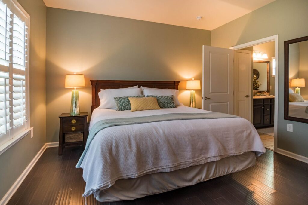 how to paint bedroom for better sleep